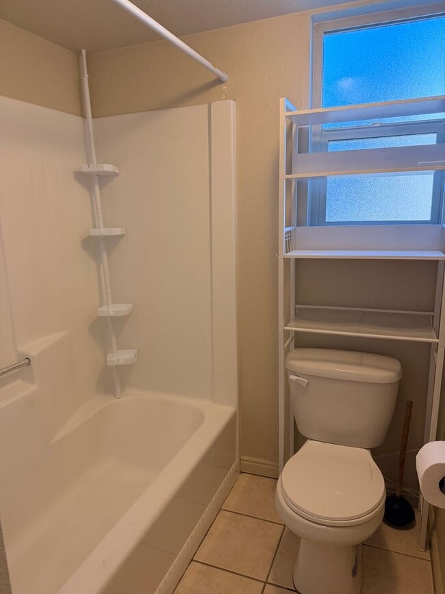 Building Photo - 5710 S 900 E