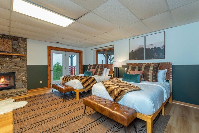 Building Photo - 36 Randall Dr