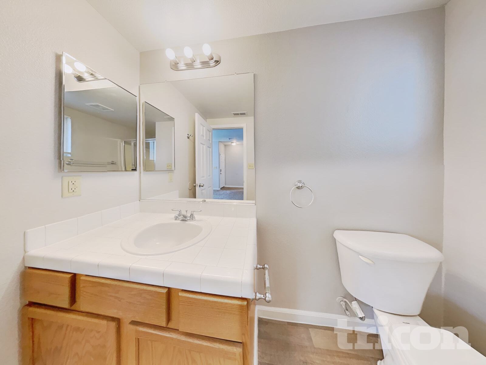 Building Photo - 9665 Meadowstar Dr