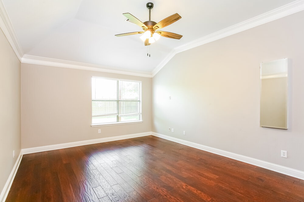 Building Photo - 206 Cox Dr