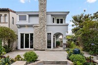Building Photo - 502 Fernleaf Ave