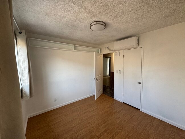 Building Photo - 1691 Ballard St