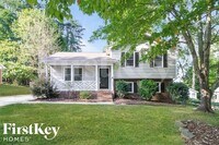 Building Photo - 3806 Langdon Dr