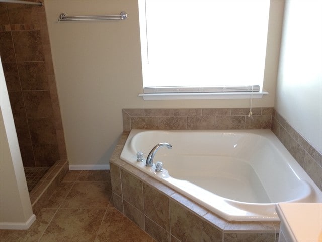 Building Photo - 112 Dunnell Rd