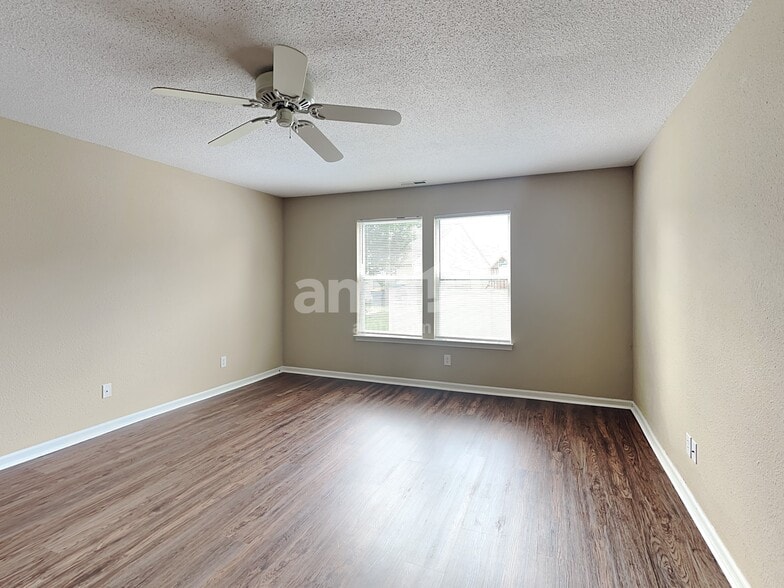 Building Photo - 12211 Doncaster Ct