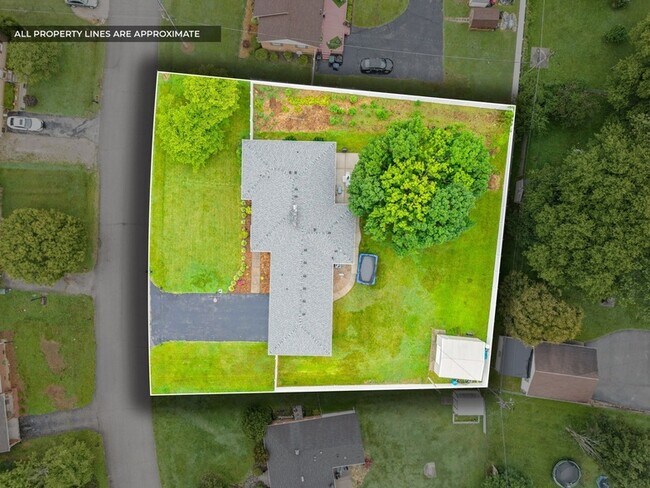 Building Photo - 3424 Leland Cir