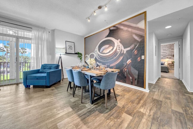 Building Photo - 7607 Southern Brook Bend