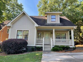 Building Photo - PRE-LEASING FOR AUGUST 9TH, 2026!