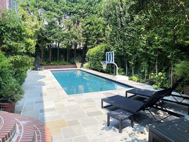 Building Photo - A Georgetown Paradise with Pool and 3 Car ...