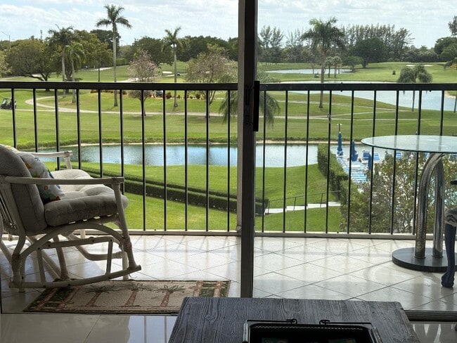 Building Photo - 8900 Washington St