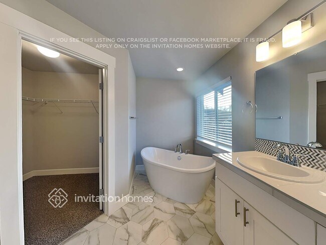 Building Photo - 513 Cope St SW