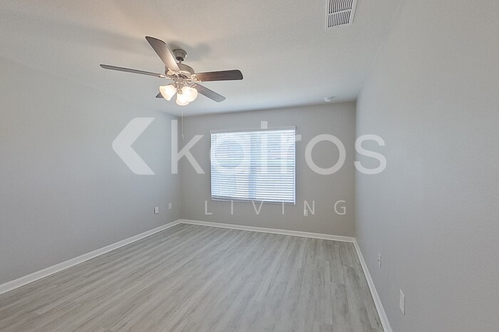 Building Photo - 4624 Malay Cir