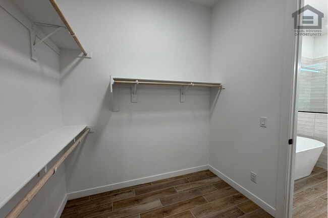 Building Photo - 3bed/2bath Home in North Surprise! Ready for Immediate Move-In! -- NO HOA!