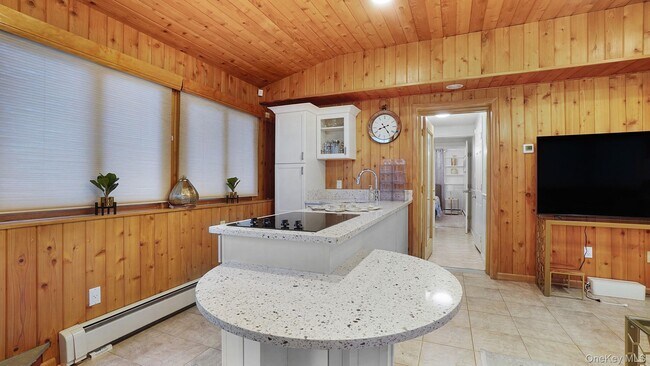 Building Photo - 5 Crabapple Ln