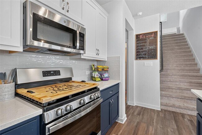 Building Photo - 278 Garner Dr