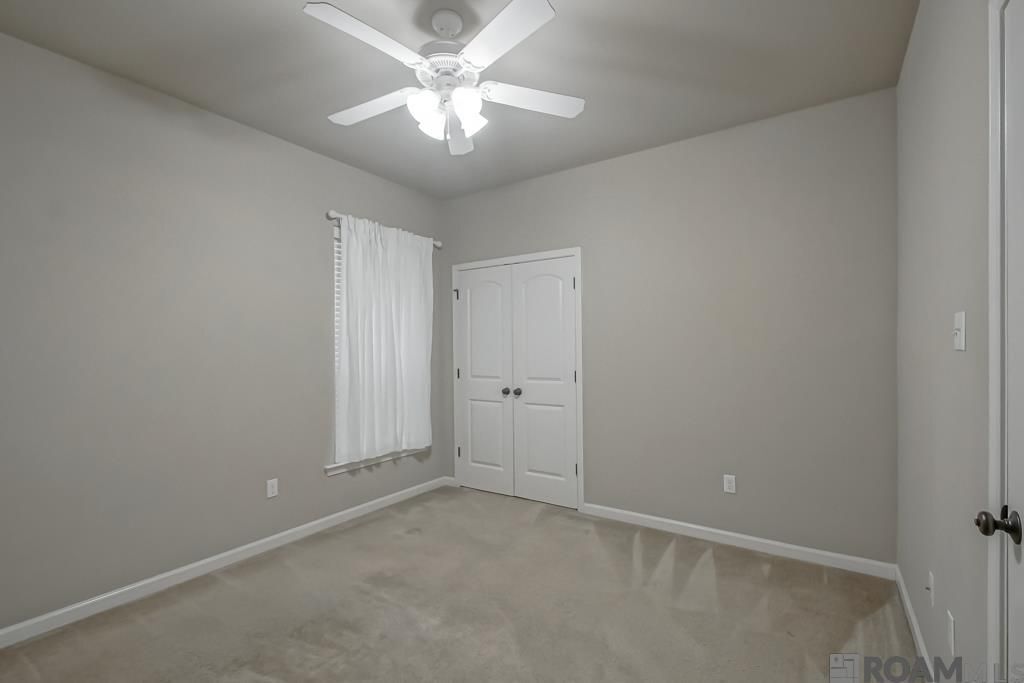 Building Photo - 641 Greenwich Dr