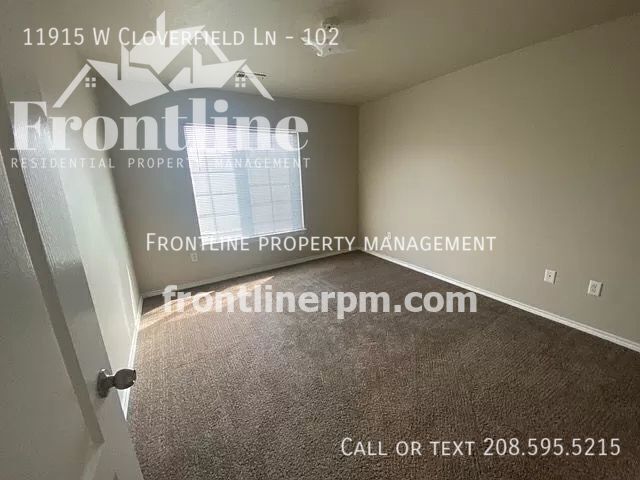 Building Photo - 11915 W Cloverfield Ln