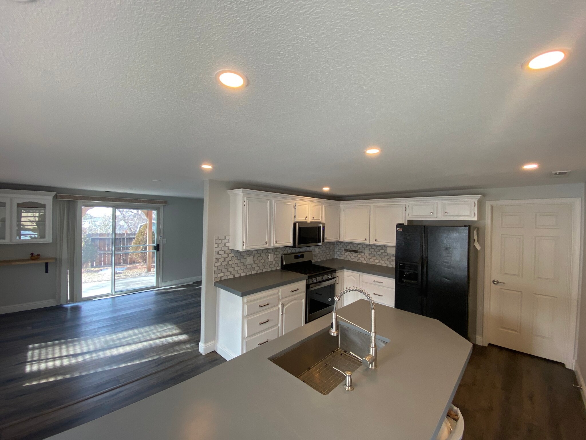Kitchen - 17110 Waxwing Ct