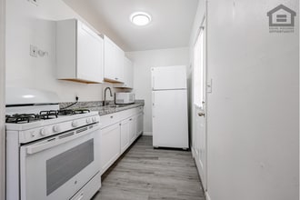 Building Photo - 3315