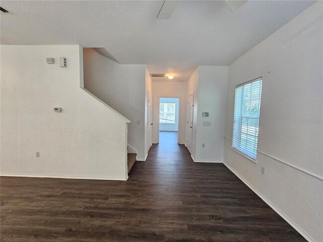 Building Photo - 16309 Fairford Palms Ct