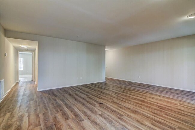 Building Photo - 123 Fair Haven Way