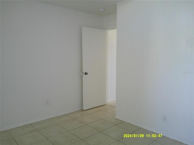 Building Photo - 2612 Walden Ct