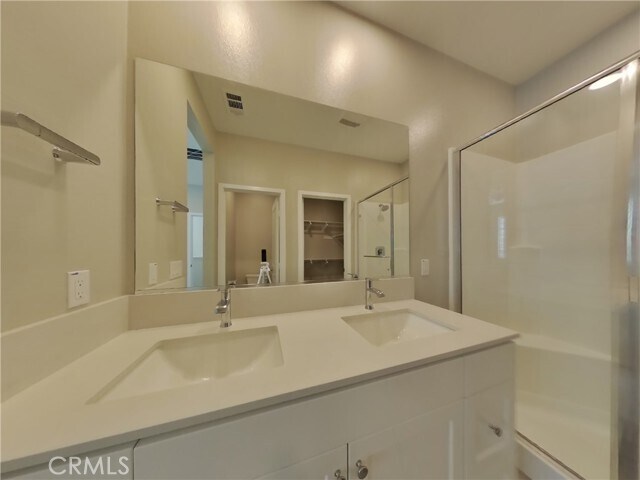 Building Photo - 36417 Creer Ct