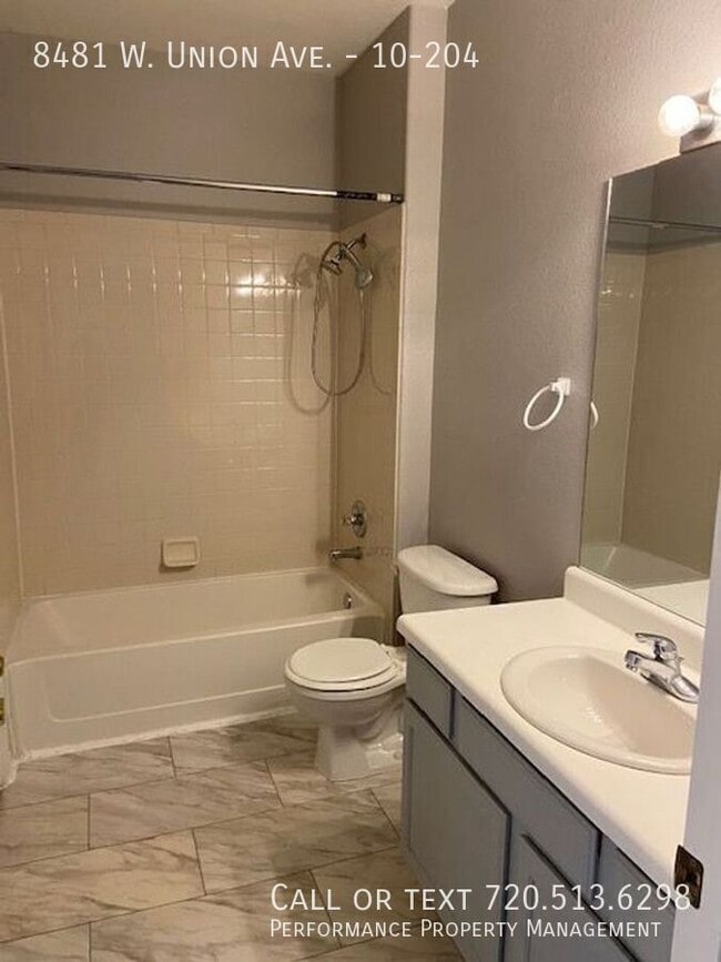 Building Photo - 8481 W Union Ave