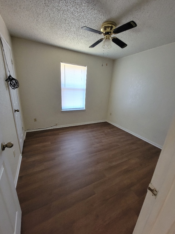 Building Photo - 704 Atkinson Ave