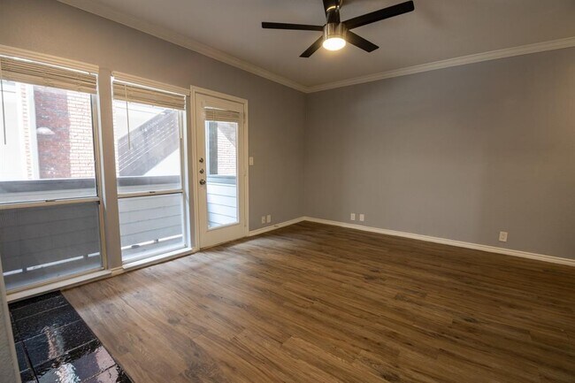 Building Photo - 2606 Rio Grande St