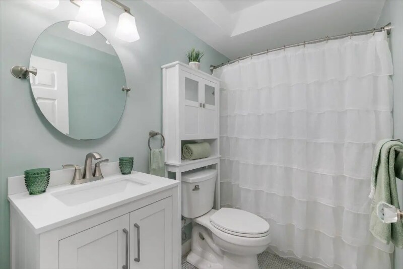 Building Photo - 504 Springbrook Cir