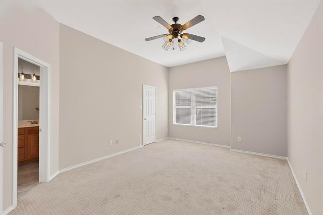 Building Photo - 10276 Darkwood Dr