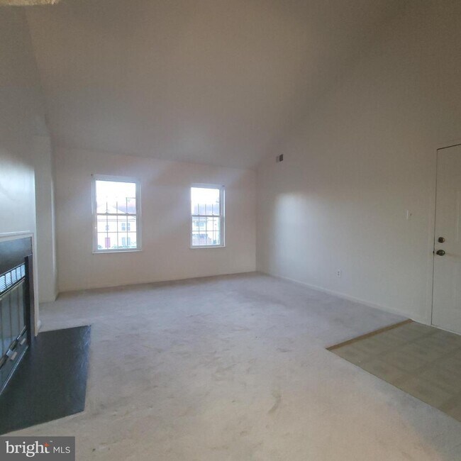 Building Photo - 6903 Sandra Marie Cir