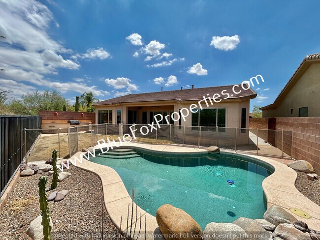 Building Photo - 12841 N Cactus Terrace Pl