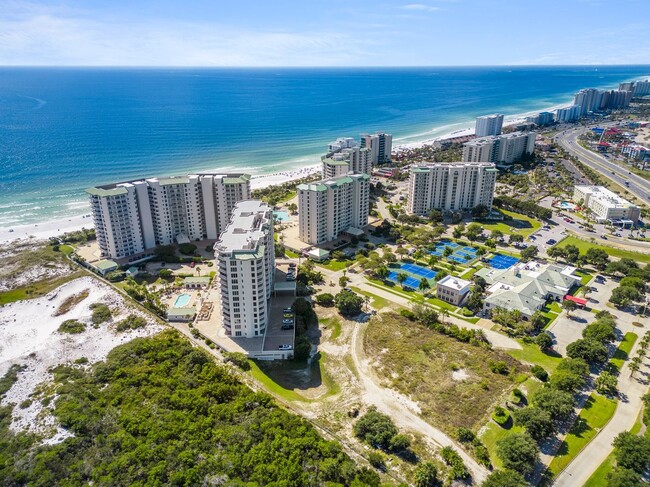 Building Photo - Gulf View Destin condo!!