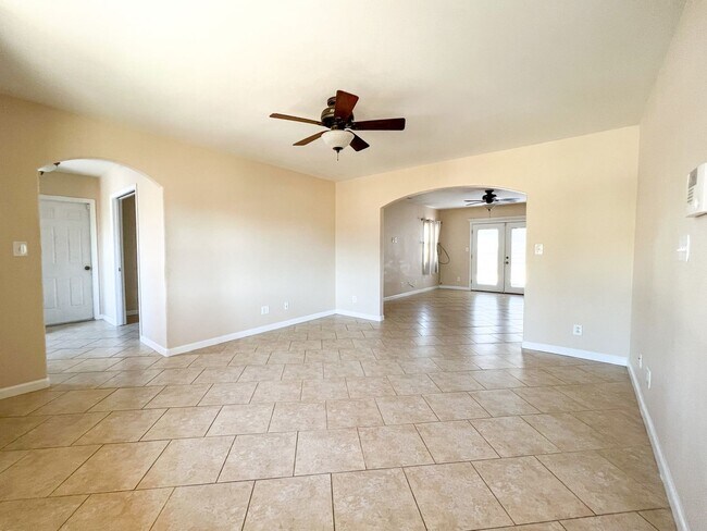 Building Photo - A Beautiful 2 Bedroom Home with Office and 2 Bonus Room