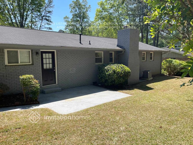 Building Photo - 1433 Dewberry Trail