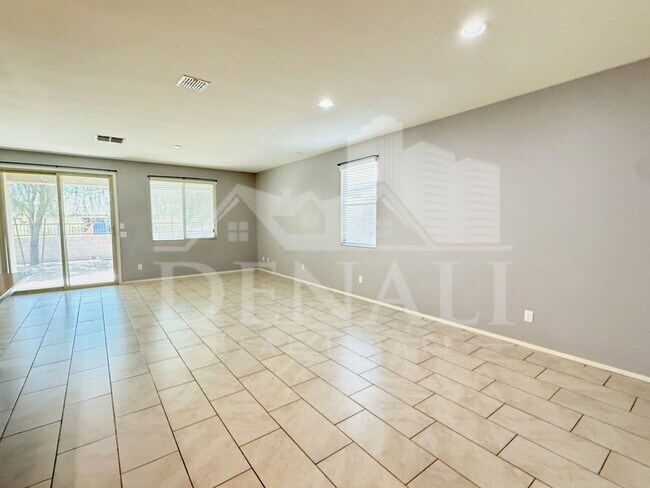 Building Photo - 5231 W Leodra Ln
