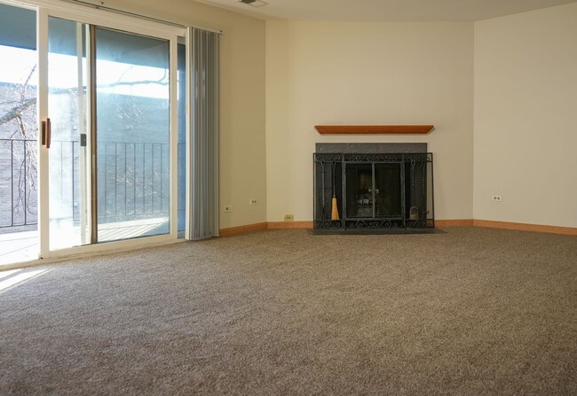 Building Photo - Stunning 2 Bed, 2 Bath Condo Available for Rent