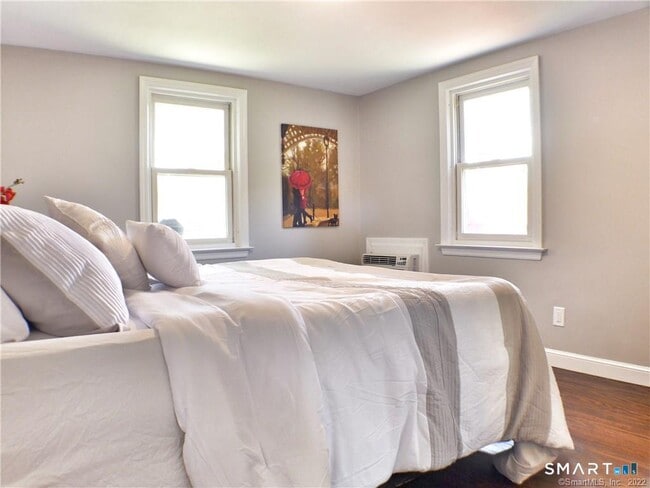 Building Photo - 70 Whitney Rd