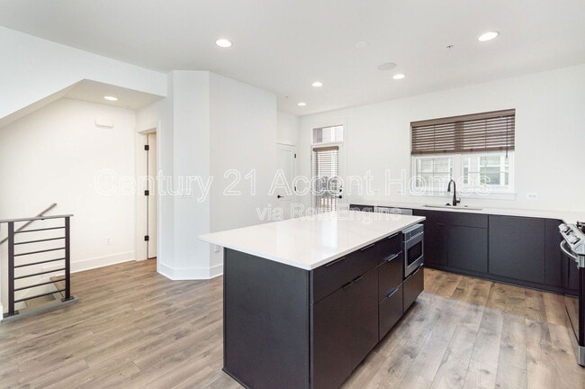 Building Photo - 7371 Old Airfield Ln