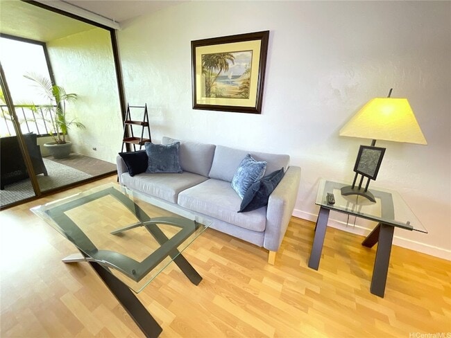 Building Photo - 500 Lunalilo Home Rd