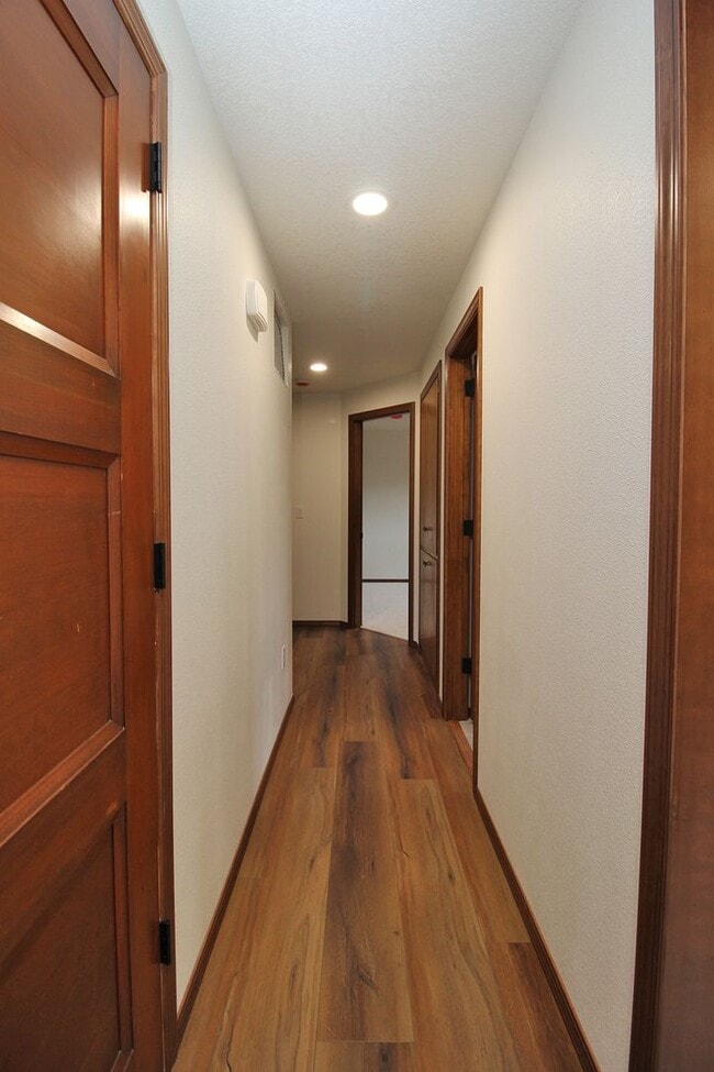 Building Photo - 2890 SW 89th Ave