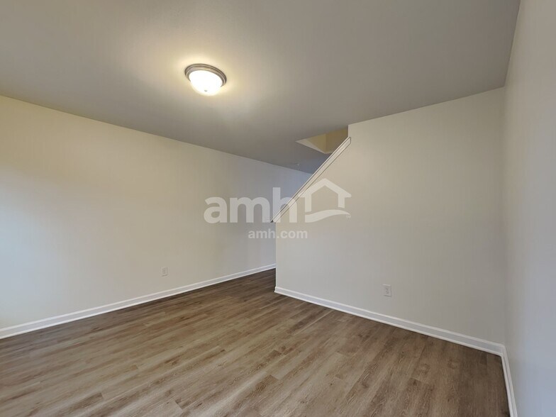 Building Photo - 2163 Sage Meadows Dr