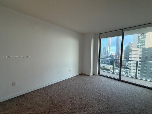 Building Photo - 1100 S Miami Ave