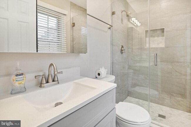 Building Photo - 2292 Idylwood Station Ln