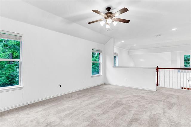 Building Photo - 1600 Templegate Dr