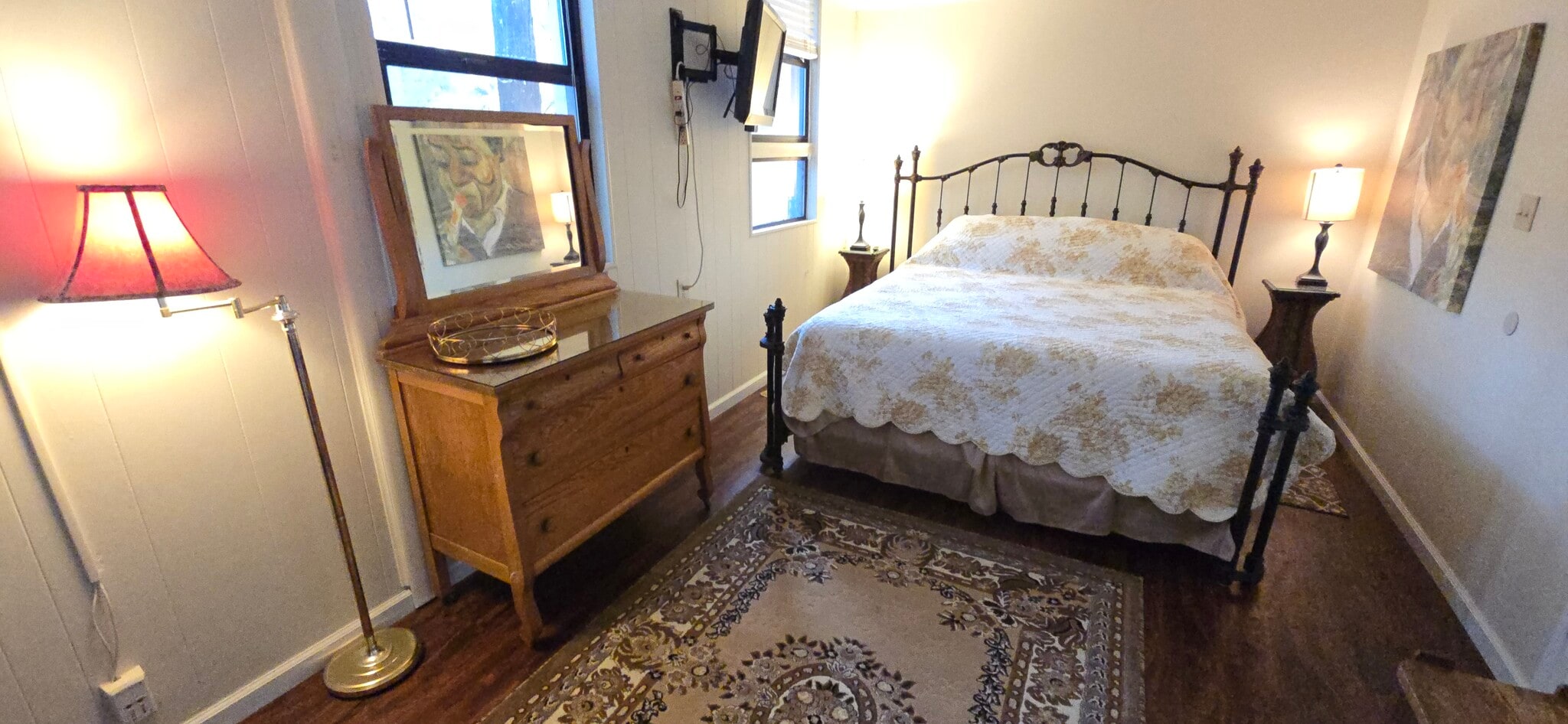 Building Photo - 1447 Lincoln Way