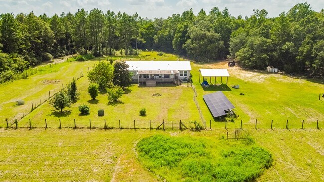Building Photo - 390 Bob Brooks Rd