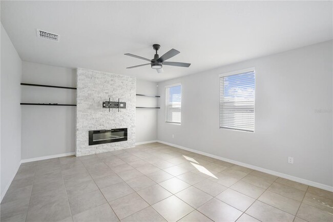 Building Photo - 38614 Finn Clover Ln